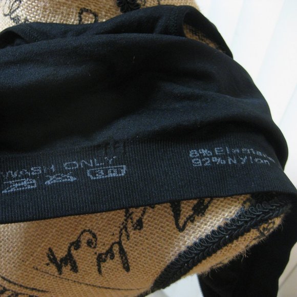 NWOT black zip front sports bra M med - Picture 6 of 6